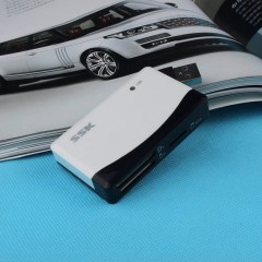 飚王/SSK 黑白色 奔腾2代迷你多合一全能读卡器 SCRM057