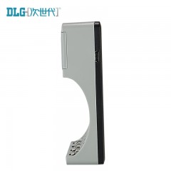 次世代 极光跑车充电器5号7号电池 CBC45