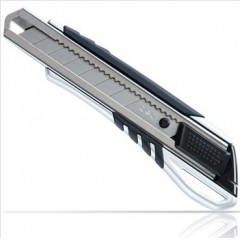 得力 2057美工刀 金属美工刀 锌合金裁纸刀壁纸刀墙纸刀