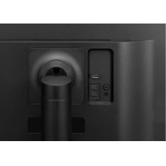 LG 设计师绘图31.5寸4K HDR可升降带音响 32UK550