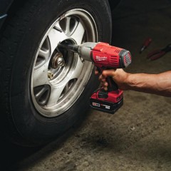 Milwaukee/美沃奇 充电式大扭矩电动1/2