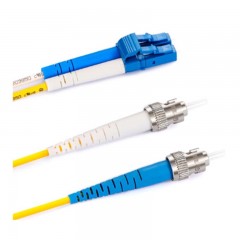 ☆胜为 SHENGWEI FTLA-1030 工程电信级光纤跳线 ST(UPC)-LC(UPC)单模双芯 3米