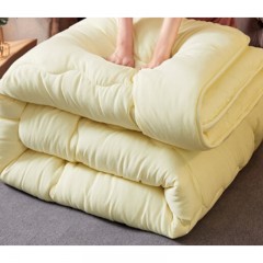 南极人 素色磨毛压花羽丝绒冬被（土豪金）200*230cm，4-5斤