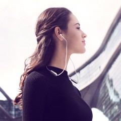 JBL 蓝牙耳机无线半入耳式耳机耳麦通用手机音乐耳塞低音 T205 BT