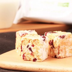 三只松鼠  软香奶萨萨醇香牛轧糖210g牛奶酪糖