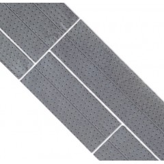 NewPig/纽匹格 Rip-&-Fit® 放于包装箱内的万用吸污卷#MAT242